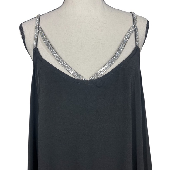 Torrid Tank Top - Picture 4 of 4